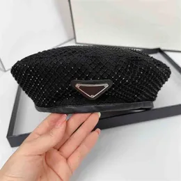 Damdesigner Berets Womens Luxury Rhinestone Basker Sparkling Caps Outdoor Fashion Accessories Black Casquette Casual Casquette