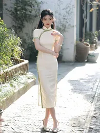 Ethnische Kleidung Qipao Jugend 2023 Frisches und süßes Mädchen Sommer Verbessertes Slim Fit Kleid Chinesischer Retro Pure Desire Stil Lange Kurzarm Spitze