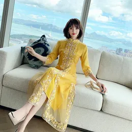 Abbigliamento etnico 2023 Abito in stile cinese Qipao Ricamo femminile in pizzo Cheongsam Vietnam Ao Dai Abiti orientali eleganti A5236T