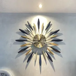 Relógios de parede Luxo Tamanho Grande Relógio Pendurado Cozinha Moderno Criativo Silencioso Sala de Metal Orologio Da Parete Decorativo para Casa