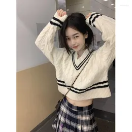 Kvinnors tröjor Deeptown Croped Sweater Women Korean Style Sticked Female Jumper Kpop Vintage Preppy Knitwear Harajuku Fashion Aesthetic