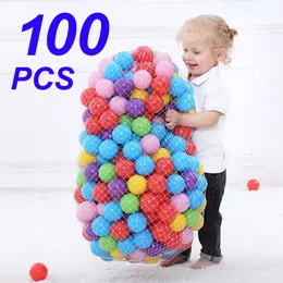 Balões de festa cores bolas de plástico piscina de água bola de ondas do mar piscina de natação para crianças com cesta de basquete brincar de casinha ao ar livre tendas de brinquedo HYQ2 230803