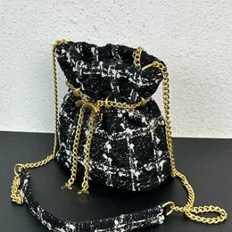패션 여성 미니 버킷 가방 어깨 가방 꽃병 가방 클래식 모직 하드웨어 금속 에나멜 버클 uxury 핸드