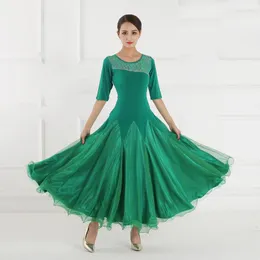 Scenkläder 2023 Modern dans lång klänning grön rund hals balsal kvinnor valsning kläder kläder