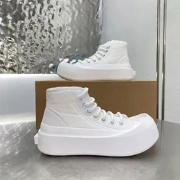 スニーカー Jumbo Laced Sneakers Bulk Jumbo Sneaker: Designer Unisex High Top Shoes For