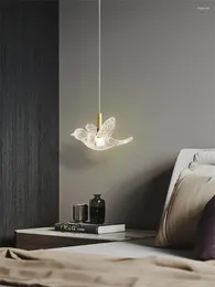 Lámparas colgantes LED de lujo, luces transparentes para pájaros, dormitorio, mesita de noche, restaurante moderno, mariposa, línea larga, iluminación colgante