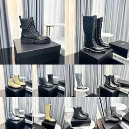 مصممة للنساء أزياء فاخرة فاخرة 2023 مصممة جديدة مصممة للأحذية الأسترالية لأحذية منصة للرجال من جلد حقيقي دافئ في الكاحل الجوارب الحذاء الفاخر EU44