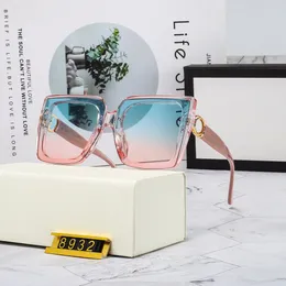 Designer Sonnenbrille Luxus Frauen Brillen Männer Brillen Mode Sonnenbrille geeignet für alle Arten von Tragen quadratische Sonnenbrille Heiße Gegenstand großer Rahmen Trendy Sonnenbrille