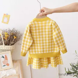 Kleidung Sets Baby Mädchen Winter Kleidung Neue Pullover Set Plaid Gestrickte Dicke Warme Pullover Rock Kinder Frühling Kleidung Anzug R230805