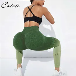 2023 Sömlösa kvinnor persika smör gradient hög midja ihålig fitness yoga byxor gym push up träning träning leggings