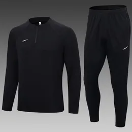 23SS MENS TRACHSUITS Sportswearcasual Futbol Eğitim Giysileri Sıradan Spor Tasarımı Klasik Sonbahar ve Kış Moda Joggers