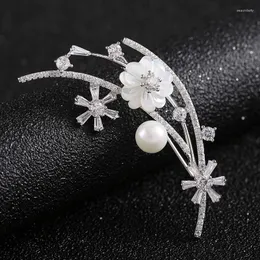 Broches strass fleur pour femmes conception Simple fleur de prunier perle coquille broche bijoux de mode mariage broche Broches cadeau