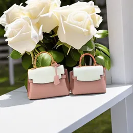 Famous Brand Contrast Color Women's Handbag 2023 Popular Top Grade Cowhide Women's White Pink One Shoulder Crossbody Handbag Large Capacity Light Luxury Elegant