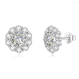 Kolczyki stadninowe 1ct Moissanite Daimond dla kobiet srebrny 925 Sparing Diamond Wedding Akcesoria Fine Jewelry