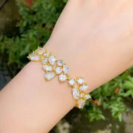 Link-Armbänder ThreeGraces Elegantes, brillantes Zirkonia-Gold-Farben-Mode-nigerianisches Hochzeits-Braut-CZ-Armband für Frauen, schicker Schmuck