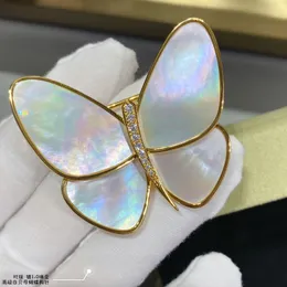 Top Natural White Mother Shell of Pearl Broochs for Women Butterfly Broche Brawle Four Leaf Flowers Dupe Design