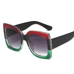 2023 Nowe okulary przeciwsłoneczne projektant okularów przeciwsłonecznych marki szklanki Outdoor Outdoor PC Farme Fashion Mash