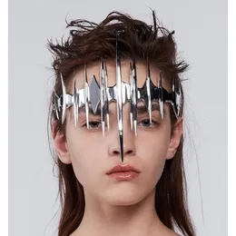 ウェディングヘアジュエリーラグジュアリーチャームパンクロックマスク不規則なシルバーカラー女性のためのヘアピンヘッドバンド誇張