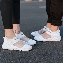 Klänningskor mwy kvinnor sneakers andningsbara lätta strumpor sport tennis för kvinnor casual löpskor män chaussure femme storlek 3547 j230807