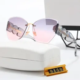 Sonnenbrille Frauen Designertöne für Frau Gafas de Sol Para Mujeres Europäische und amerikanische modische Beinmetalldekoration Multi -Farb -kostenloses Schiff Sonnenbrillen Männer