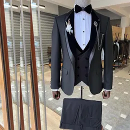 Design 3 stycken Slim Fit Wedding Tuxedos Velvet Shawl Lapel Mannes Prom Business Suit One Button Gentleman Coat245y