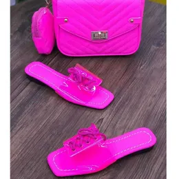Sandals Womens Transparent Bottomed Slippers in Summerlarge Light Beach Shoes Flat Flip Flops Fashion Shoulder Purse Wallet Set 230417