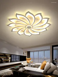 Ljuskronor modern ledning för vardagsrum mat kök sovrum vit hängande lampa akryl kronblad takljus interiör armatur