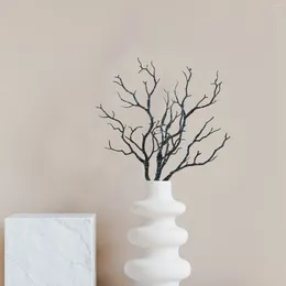 Fiori decorativi Ramo di un albero artificiale Rami fatti a mano in plastica Disposizione domestica Ornamento per la casa