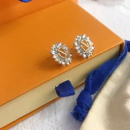 Kolczyki na kolczyki dla kobiety złoty kolczyki na przyjęcie na rocznicę prezentu Prezentacja Kolczyka Wysokie polerowane mody biżuteria