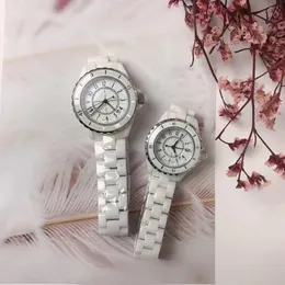 33mm 38mm luxury women watch black leather strap stainless steel womens watches dress designer quartz wristwatch casual good quality girl gift silver clock