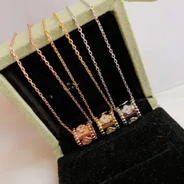 Vintage hänge halsband van Clee Perle varumärkesdesigner koppar med 18k guldpläterad kristall fyra bladklöver runt cyliner charm choker för kvinnor med låda