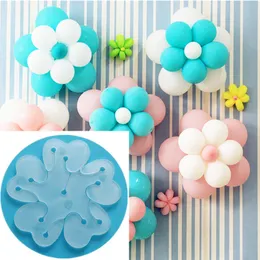 Other Event Party Supplies 10pcs Flower Balloons Decoration Accessories Plum Clip Practical Birthday wedding party Plastic Globos balloon 230808