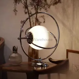 Skandynawska lampa stołowa nordycka chromowana lampa stołowa do sypialni salon szklana piłka LED LED Light Light HKD230808