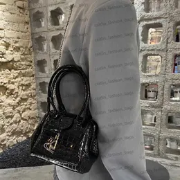 악어 특허 가죽 토성 가방 2023 새로운 여성 가방 체인 가방 싱글 어깨 크로스 바디 휴대용 미니 가방 Caitlin_fashion_bags