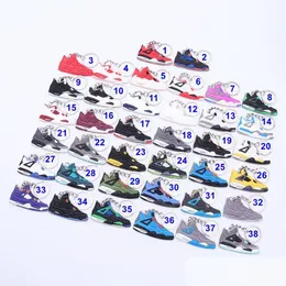 Sko delar tillbehör 38 färger sneakers skor nyckelringar för män kvinnor 4 generation basket gym nyckel kedje väska charm biltangent present