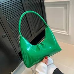 Bolsas de noite em couro lacado colorido doce axila para mulheres bolsa de ombro de alta qualidade bolsas fofas e bolsas de designer crossbody