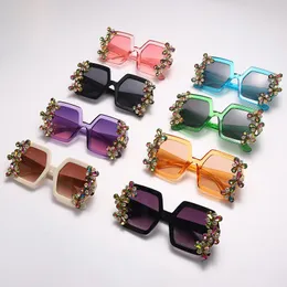 Óculos de sol Mosengkw Luxo Colorido Cristal Feminino Quadrado Grande Moda Moda Óculos de Cor