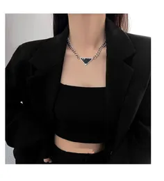 2023 luxurys Sale Pendant Necklaces Fashion for Man Woman 48cm Inverted triangle designers brand Jewelry mens womens Highly Quality 9 Model Optional with box