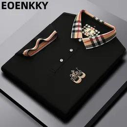 Męski Polos High End Luksusowa marka eoenkky koszula Polo Haft lapel 2023 Summer Tshirt Koreańska moda swobodna wszechstronna odzież 230808