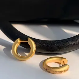 Kadın Gümüş Küpe Altın Aşk Küpe Tasarımcı Takı Lüks Sarkık Bangly Çift Çift Moda Düğün Partisi Hediye Halkaları Yeni