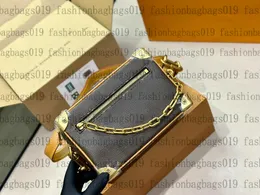 Klassisk mini Soft Trunk Box M23144 Bag män Kvinnor Handväska Designer Crossbody Bag Chain Messenger Purse Plånbok Handväska Kamera Luxurys Väskor M82558 M22588