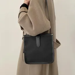 Portfelki duża pojemność torba na ramię dla kobiet PU skórzana luksusowa torebka damska projektantka mody Proste kobiece torby kupujące