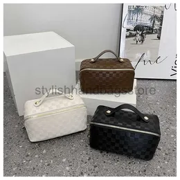 Custodie per cosmetici Custodie per trucchi Borsa per cuscini 2023 Lavaggio e risciacquo Conservazione Portatile In uscita Alta bellezza Grande capacità Viaggi alla modahandbagsstore