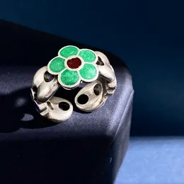 New Vintage Letter Green Enamel Flower Open Ring Style Light Luxury Fashion Jewelry Sweet Gifts With Box CGR6 --007