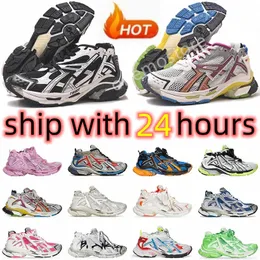 Designers Women Men Outdoor shoes Runner 7.0 Transmit sense retro Trainers black white pink blue BURGUNDY Deconstruction sneakers jogging hiking Sneak z6Ro#