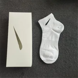 cotton socks women men letter classic ankle breathable football basketball sports sock designer black white gray mixing luxury casual comfort wool gift box l5