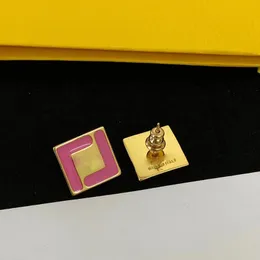 Роскошные буквы дизайнеров дизайнерских серьги с брендом 18 тыс. Золотая ретро винтаж красавица Симпатичная сладкая розовая любовная очаровательная черта серьговые кольца подарки украшения