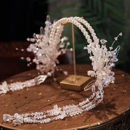 Bröllopshår smycken Enkel och elegant brudhuvudkläder Yarn Feather Head Flower Crystal Beaded Ear Hanging Ornament 230809