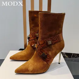 Stövlar vinter 2023 catwalk mode äkta läder stenmönster tunt hög klack sshort boot metal nitstilett landningsskor 230810