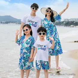 Family Matching Outfits Family Matching Outfits Summer Beach Mum Daughter Dresses Dad Son T-shirt+Shorts Couple Clothes Holiday R230810